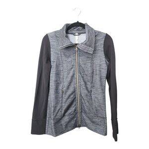 Lululemon,size 6